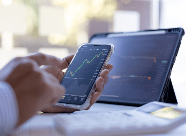 Stanislav_Kondrashov_Telf_ag_stock_market_analysis_mobile_device_3.
