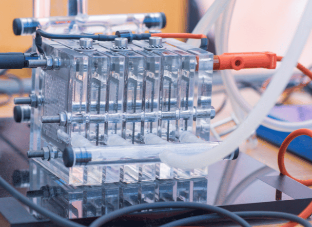 Stanislav-Kondrashov-Telf-ag-_fuel_cell_instrumentation_2