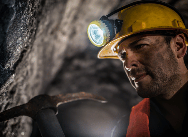 Professional figure supporting Greenland analysis