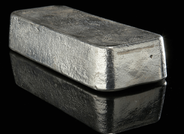 Single silver bar representing precious metal value